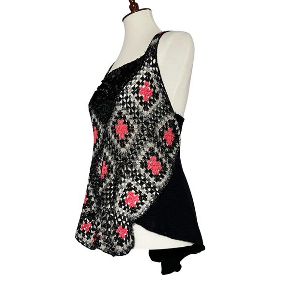 Free People Women's Black Granny Square Crochet Racerback Tank Top Size Small - Picture 7 of 12
